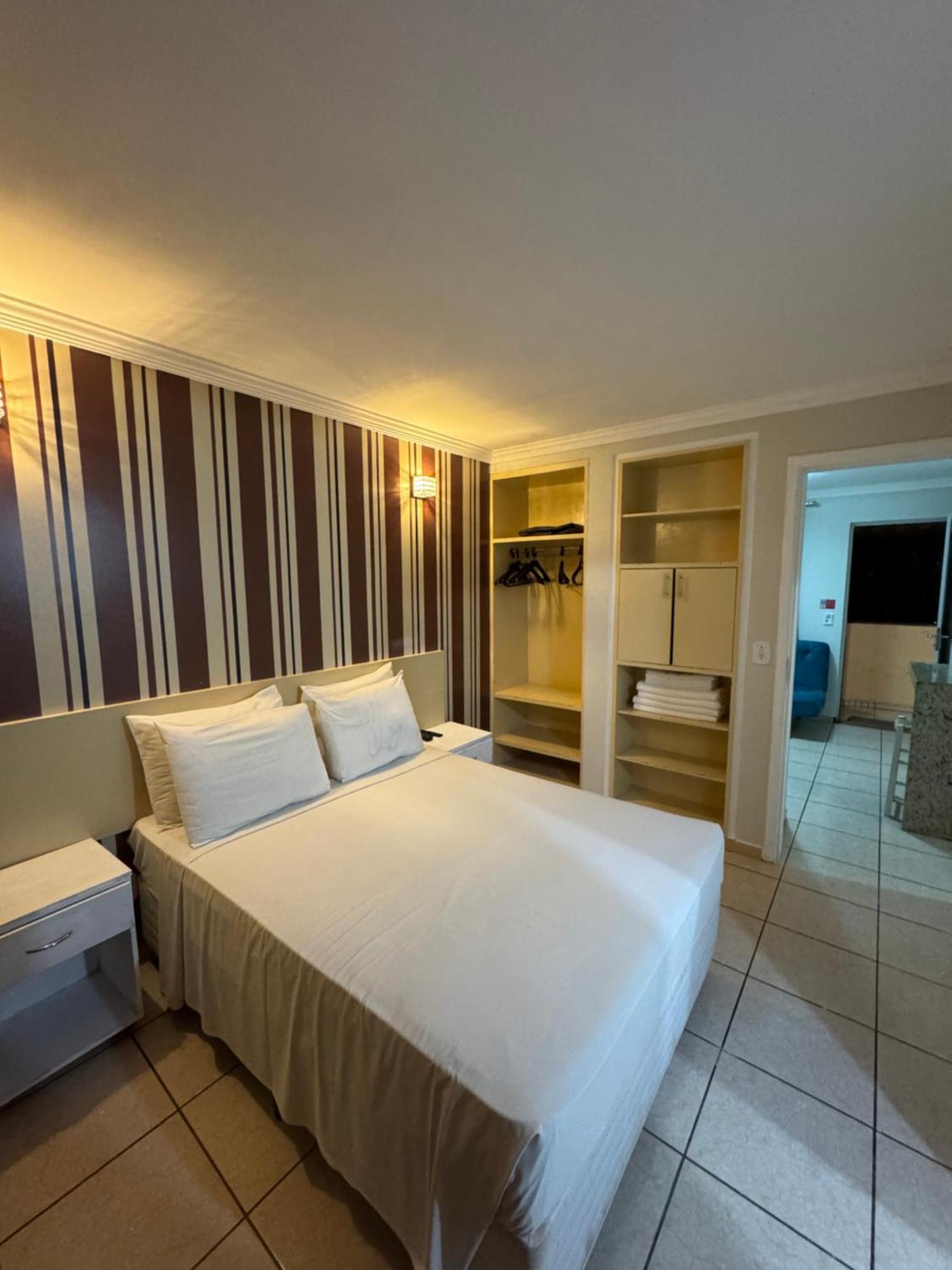 Diroma Fiori - Ymt - 270 Com Roupa De Cama E Banho Hotel Caldas Novas