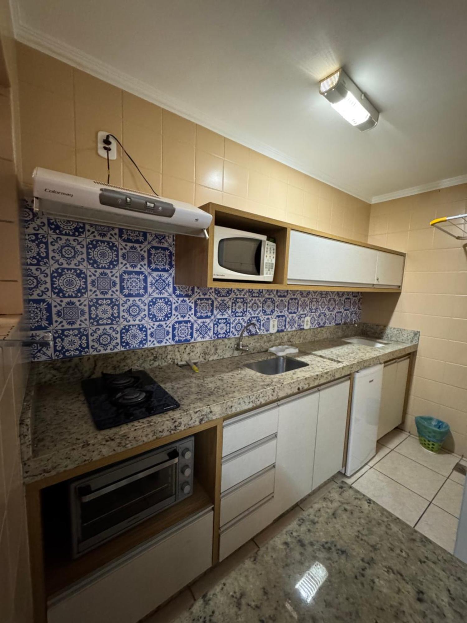 Diroma Fiori - Ymt - 270 Com Roupa De Cama E Banho